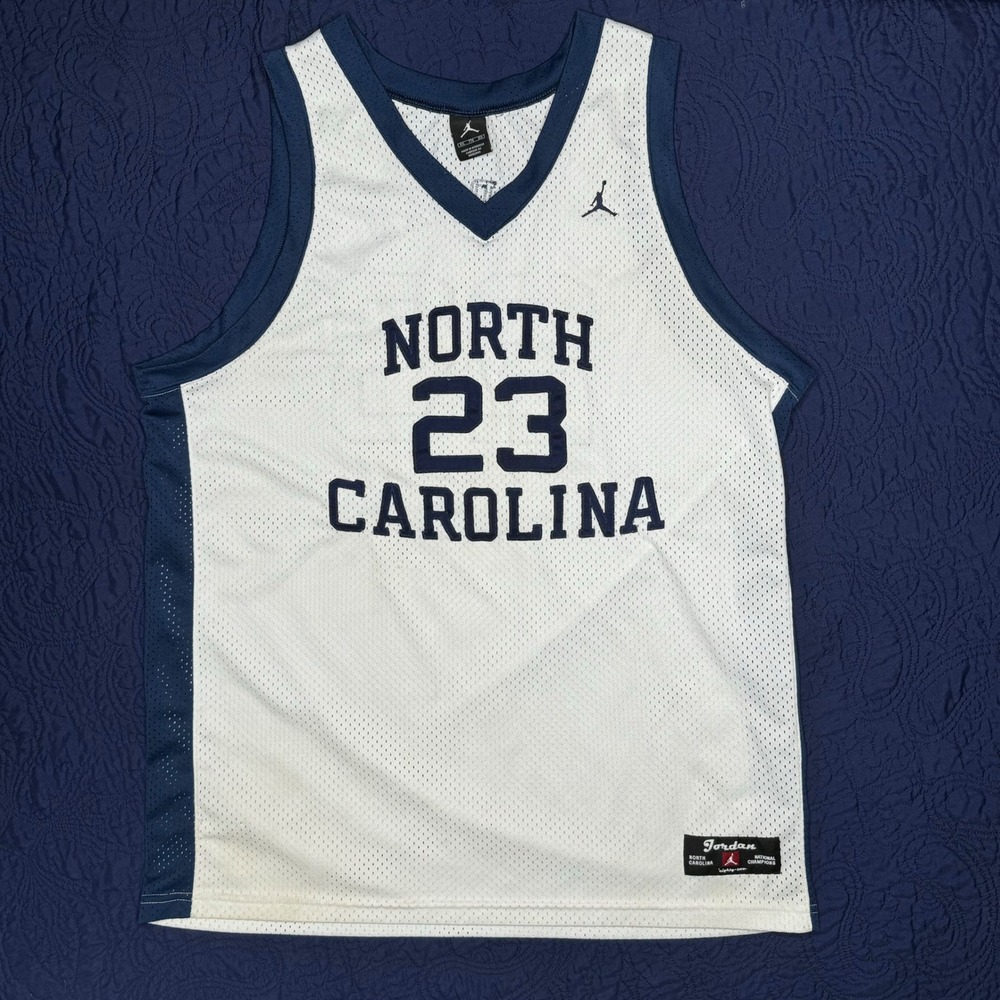 Jordan North‎ Carolina Tar Heels 23 Basketball Jersey Men's XXL White Blue